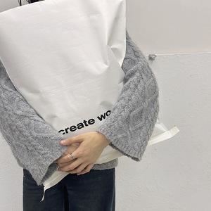 Bolsa de papel para envíos Xin Yue Clothing Express, bolsa de correo autoadhesiva de material compuesto tejido para camisas y camisetas. - Product Image 3
