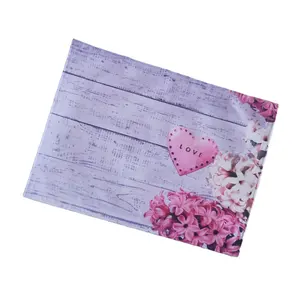 紫色花卉设计餐桌餐垫，防水处理，防褪色