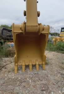 รถขุดตีนตะขาบไฮดรอลิก Caterpillar รุ่น 320d มือสอง น้ำหนัก 25 ตัน เครื่องยนต์ Cummins ของแท้จากอเมริกา - Product Image 4