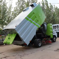 Nouveau produit : Compacteur diesel manuel HOWO 120 CV, petit modèle 4x2, capacité 9000 litres