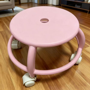 Taburete con ruedas universal rosa para uso doméstico, niños, adultos, diseño minimalista moderno - Product Image 1