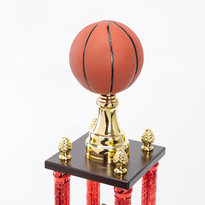 تصميم مخصص MVP بطل الكأس مع قاعدة خشبية لبطولة المنافسة - Product Image 2