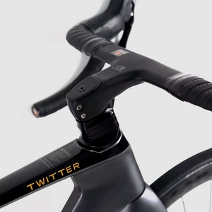 Nouveau Vélo de Route en Fibre de Carbone DFQ R1 2026, 24 Vitesses, Freins à Disque Hydrauliques, Roues en Carbone 700c (<span class=keywords><strong>28</strong></span> <span class=keywords><strong>Pouces</strong></span>), Vélo de Cyclisme pour Adultes - Product Image 2