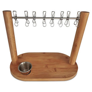 Plaque <span class=keywords><strong>de</strong></span> gril en bambou avec crochets à bacon Planche à <span class=keywords><strong>fromage</strong></span> à griller Cadeau Bloc à découper durable pour une utilisation en cuisine en plein air - Product Image 3