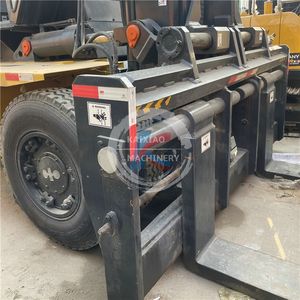 Montacargas Komatsu FD150 Usado a Gran Escala, 15 Toneladas, Fabricado en Japón, Estructura de Puente de Tres Secciones, 4 Metros de Altura, Importación de Alta Calidad - Product Image 2