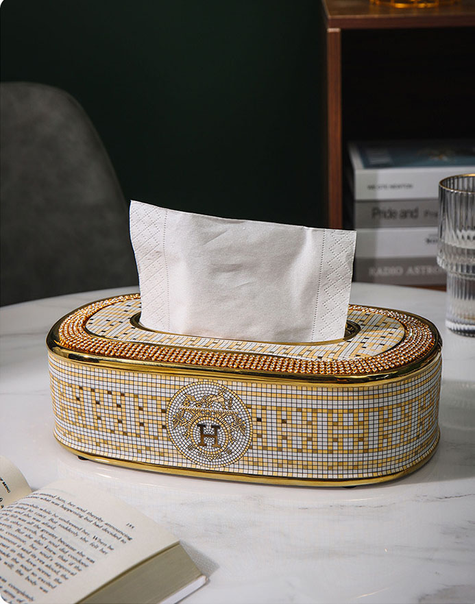 Boîte à mouchoirs dorée étiquette H