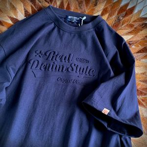 T-shirt personnalisé en coton 230g, gaufré 3D, coupe oversize, col rond, pour homme, avec logo en relief imprimé - Product Image 3