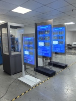 Écran d'affichage numérique à diodes électroluminescentes organiques sur pied pour la publicité dans les hôtels, les halls et le commerce de détail
