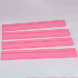 Empujadores de madera para Mahjong con acabado liso – Borde recto en negro, blanco, azul, rosa - Product Image 4