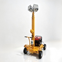 Tour d'éclairage LED sur chariot avec 4 lampes LED, hauteur de levage de 6 m et générateur à essence de 3 kW