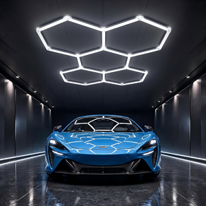 Lampe de garage hexagonale LED 5000K ultra-lumineuse, plafonnier en nid d'abeille, lampe de travail en grille connectable pour le detailing automobile, les ateliers de réparation automobile - Product Image 1
