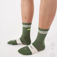 Chaussettes de course et de cyclisme personnalisées avec logo, chaussettes de compression résistantes à l'usure, chaussettes de course avec soutien de la voûte plantaire et logo personnalisé