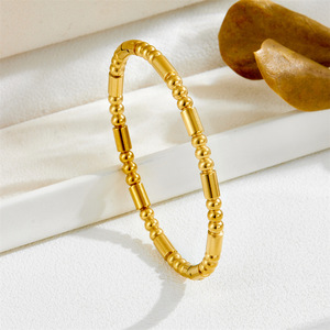 Declaración impermeable de acero inoxidable 18K chapado en oro textura muñeca mujeres <span class=keywords><strong>accesorios</strong></span> joyería de moda pulseras brazaletes - Product Image 3