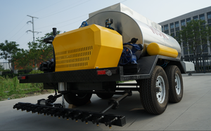 Hot Sale Distributor Bitumen <b>Sprayer</b> Pump Provided Fully Hydraulic System, Low Maintenance Cost / Trailed - Product Image 2