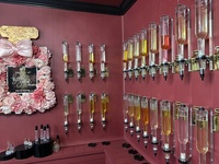 Ensemble de distributeurs de parfum en verre mural avec échelle, flacons en verre de 200 ml, 375 ml, 500 ml, 750 ml