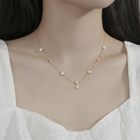 Collier ras du cou tendance en argent sterling 925 avec pendentif trèfle à quatre feuilles en moissanite pour femme - Meilleure vente