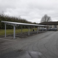 Abri de voiture en structure métallique, garage préfabriqué, atelier, entrepôt, abri de stationnement, vente en gros à bas prix