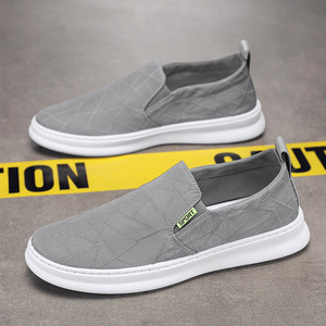 Zapatillas Deportivas <span class=keywords><strong>de</strong></span> Plataforma Gruesa Antideslizantes <span class=keywords><strong>para</strong></span> Uso Diario, Estilo Casual Minimalista con Etiqueta Deportiva Verde Brillante, Ideales <span class=keywords><strong>para</strong></span> Múltiples Ocasiones - Product Image 3