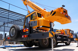 Mini-grue de camion XCT12_Y de 12 tonnes de Xuzhou, Chine, à vendre - Product Image 6