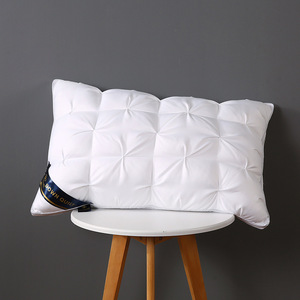 Nuevo Modelo de Almohada Alta Tridimensional de Seda Sintética con Núcleo de <span class=keywords><strong>Plumas</strong></span> Trenzadas y Terciopelo. Almohada de Soporte para el Cuello para un Sueño Profundo, Uso Doméstico - Product Image 3