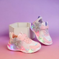Chaussures pour enfants de style princesse, tendance mode, plates, très rentables, confortables, lumineuses, antidérapantes, amortissantes, légères, nouvelle collection, populaires