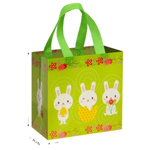 Bolsa de Regalo Plegable Personalizada con Diseño de Conejo de Pascua - Bolsa de Tela No Tejida de Poliéster Biodegradable de Tamaño Mediano con Asas para Recuerdos de Fiesta - Product Image 1