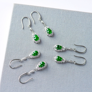 Pendientes de plata S925 con jadeíta natural de grado A, color verde, con ganchos en espiral, jadeíta de grado hielo, pendientes de alta gama. - Product Image 3