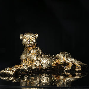 Accesorios de decoración nórdica para el hogar, escultura artesanal de resina de tigre dorado y plateado, estatua de leopardo de animales de resina - Product Image 3