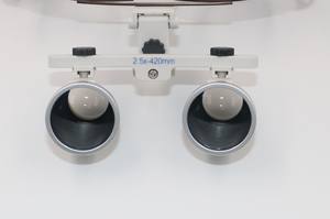 Lenti binoculari multistrato in titanio per oftalmologia e odontoiatria - Product Image 4