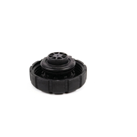 Pièces automobiles Accessoires de voiture Bouchon de réservoir d'expansion du liquide de refroidissement 2105010615 2105010715 pour Mercedes Benz W203 W204 W210 W211 W212