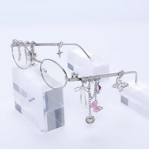 Moderne Tendance Étoile Papillon Fleurs De Cerisier Pierres De Cristal Gland Fringe <span class=keywords><strong>Lunettes</strong></span> Femmes Filles Belles <span class=keywords><strong>Lunettes</strong></span> De Soleil Douces - Product Image 3