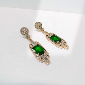 Pendientes largos de plata 925 de lujo con circonita y esmeralda, elegantes, vintage, para fiesta, nupciales, gruesos, para mujer - Product Image 5