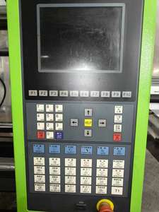 Máquina de Moldeo por Inyección de Plástico HDPE YIZUMI 250T, Hidráulica Horizontal con PLC, Motor, Bomba, Caja de Cambios, Rodamientos y Tornillo - 99% Nueva - Product Image 6