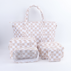 Sac fourre-tout et de voyage personnalisé en nylon imperméable avec fermeture éclair, imprimé intégral, grand format, pour femme, motif Royaume Magique - Product Image 6