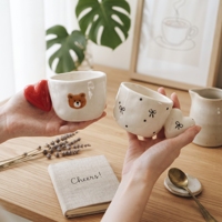 Mug en céramique 200 ml style esthétique coréen avec anse en forme de cœur, motifs ours mignon, nœud papillon ou pois, idéal pour un cadeau