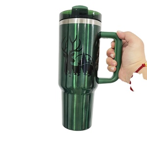 Vaso Térmico Metálico de Doble Pared de Acero Inoxidable de 40oz, Rojo y Verde Navideño, para Sublimación, Taza de Café de Viaje, Botella de Agua Deportiva - Product Image 4