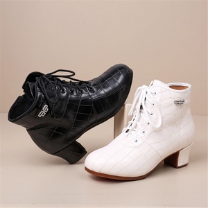 Gao Bang รองเท้าเต้นสมัยใหม่สำหรับผู้หญิง, รองเท้าบูตเต้นงานบอลรูมทรงสี่เหลี่ยมพื้นนุ่มทำจาก PU - Product Image 3
