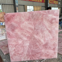 Dalles translucides élégantes en marbre rose et quartz rose, cristaux de guérison, pour les centres de spa et de bien-être
