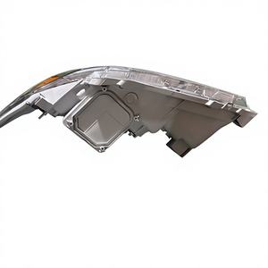 Conjunto de Faros Delanteros 81170-06201, Lado del Conductor y del Pasajero, Luz Halógena/Xenón, Versión Estadounidense 2007 2008 2009 - Product Image 4