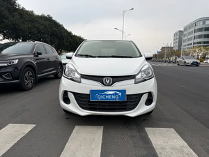 Venta al por mayor de vehículos de nueva energía usados en China: Coches usados pequeños Changan, vehículos familiares eléctricos puros a bajo <span class=keywords><strong>precio</strong></span> - Product Image 2