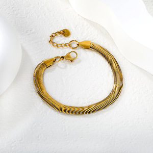 Pulsera de cadena plana chapada en oro de 18k estilo europeo y americano, joyería de moda para mujer, pulsera de aleación de zinc - Product Image 2