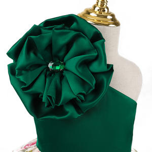 Vestidos para Niñas 2022, Nuevo Vestido con Hombros Descubiertos y Costuras Decorativas para Niñas de Un Año - Product Image 4