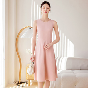 Sleeveless Vest Dress O-Neck Solid Color Apricot Pink Black Polyester Natural Waistline Simple Style Evening Dress - Product Image 2