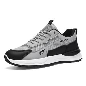 Chaussures de sport pour hommes en cuir véritable, style montantes, avec logo personnalisé, semelle épaisse et résistante à l'usure, pour la marche (OEM/ODM) - Product Image 1