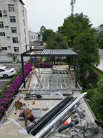 Pergola bioclimatique moderne économique ANCSEM 3x3m avec poutre de 150 mm et lames réglables et système de drainage efficace