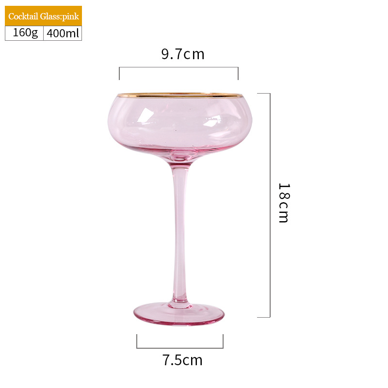 Verre à cocktail rose