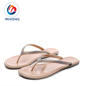 2022 Latest Arrival Ladies Transparent Slipper <strong>Jelly</strong> Rhinestone Glitter <strong>Flip</strong> <strong>Flops</strong> - Product Image 4
