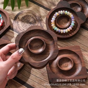 Bandeja de madera maciza de una pieza con diseño de cuentas, bandeja de madera de nogal para abalorios, bandeja para guardar joyas - Product Image 1