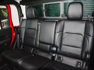 Meilleur <span class=keywords><strong>Prix</strong></span> 2025 – Nouvelle Camionnette Motorhome <span class=keywords><strong>4</strong></span> Portes <span class=keywords><strong>4</strong></span> <span class=keywords><strong>Places</strong></span> Marque Gladiator, V6 3.6L 284ch, Véhicule à Essence Tendance pour Voyages sur Route - Product Image 6