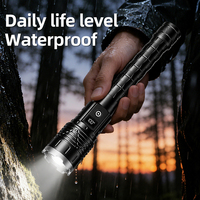 Lampe torche laser blanche rechargeable ultra-lumineuse et zoomable, portée du faisceau 1000M+, faisceau réglable, indice de protection IP68, 1000+ lumens